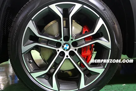 [BMW] X5 30d 우레탄 캘리퍼도색 - 익스트림 레드 - 일산멤피스존 - 서울 경기 일산 파주 브레이크 캘리퍼도색 잘하는곳 비용 신형개조 컨버젼 / 파주 운정로