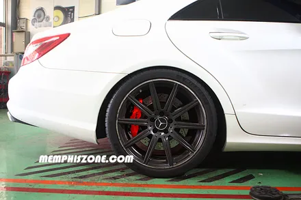 [벤츠] CLS63 AMG 캘리퍼도색 - 플래쉬 플라밍고(형광색) - 일산멤피스존 - 서울 경기 일산 파주 브레이크 캘리퍼도색 잘하는곳 비용 신형개조 컨버젼 / 파주 운정로