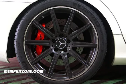 [벤츠] CLS63 AMG 캘리퍼도색 - 플래쉬 플라밍고(형광색) - 일산멤피스존 - 서울 경기 일산 파주 브레이크 캘리퍼도색 잘하는곳 비용 신형개조 컨버젼 / 파주 운정로