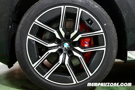 [BMW] 740i(G70) 우레탄 캘리퍼도색 - 익스트림 레드 - 일산멤피스존 - 서울 경기 일산 파주 브레이크 캘리퍼도색 드레스업 튜닝 복원 잘하는곳 / 파주 운정로