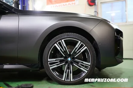 [BMW] i7 (G70) 브레이크 캘리퍼도색 - 메탈릭 블랙 - 일산 멤피스존 드레스업 튜닝 - 캘리퍼도색비용 파주 운정 / 경기 파주
