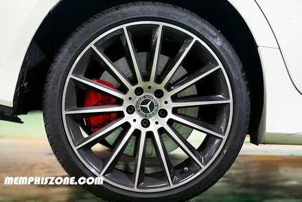 [벤츠] CLS450(C257) 캘리퍼도색 - 익스트림 레드 - 일산멤피스존 - 서울 경기 일산 파주 운정 브레이크 캘리퍼도색 드레스업 튜닝 복원 잘하는곳 비용 / 파주 운정로