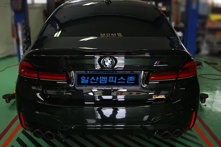[BMW] F90 M5 우레탄 캘리퍼도색 - 리얼 골드 - 일산멤피스존 - 서울 경기 일산 파주 브레이크 캘리퍼도색 잘하는곳 비용 신형개조 컨버젼 / 파주 운정로