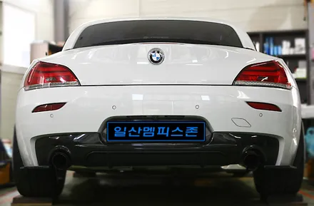 [BMW] Z4 35is (E89) 캘리퍼도색 - 익스트림 옐로우 - 일산멤피스존 - 서울 경기 일산 파주 브레이크 캘리퍼도색 드레스업 튜닝 복원 잘하는곳 / 파주 운정로