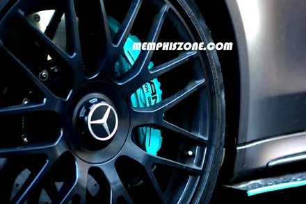 [벤츠] AMG C63 우레탄 캘리퍼도색 - 커스텀 민트(개인맞춤컬러) - 일산멤피스존 - 서울 경기 일산 파주 브레이크 캘리퍼도색 드레스업 튜닝 복원 잘하는곳 / 파주 운정로