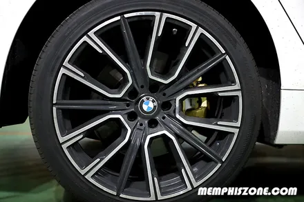 [BMW] 740Li (G12) 브레이크 캘리퍼도색 / 비용 - 리얼 골드 - 일산 멤피스존 드레스업 튜닝 - 파주 운정 / 경기 파주
