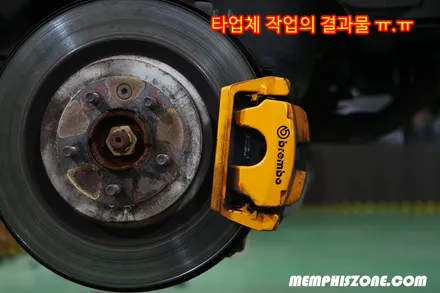 [랜드로버] 레인지로버 우레탄 캘리퍼도색 - 리얼 블랙 - 일산멤피스존 - 서울 경기 일산 파주 브레이크 캘리퍼도색 잘하는곳 비용 신형개조 컨버젼 / 파주 운정로