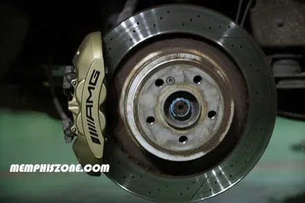 [벤츠] CLS63 AMG (W218) 캘리퍼도색 - 메탈릭 블랙 - 일산멤피스존 서울 경기 파주 운정 드레스업 튜닝 잘하는곳 비용 / 경기 파주