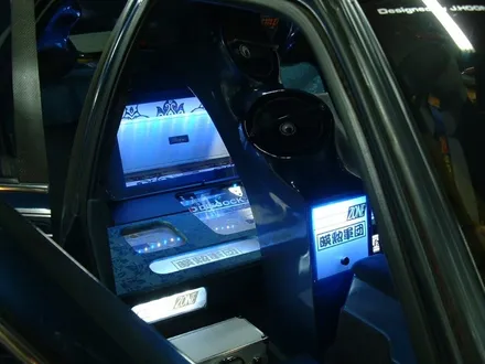 [벤츠] C200 (W205) 브레이크 캘리퍼도색 (재도색/복원) - 익스트림 레드 - 일산 멤피스존 드레스업 튜닝 파주 운정 / 경기 파주