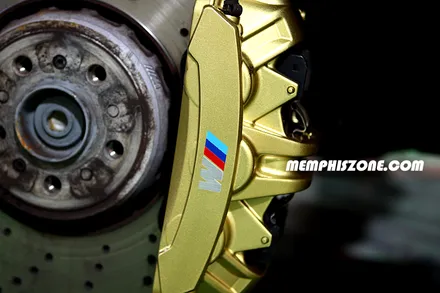 [BMW] F90 M5 우레탄 캘리퍼도색 - 리얼 골드 - 일산멤피스존 - 서울 경기 일산 파주 브레이크 캘리퍼도색 잘하는곳 비용 신형개조 컨버젼 / 파주 운정로