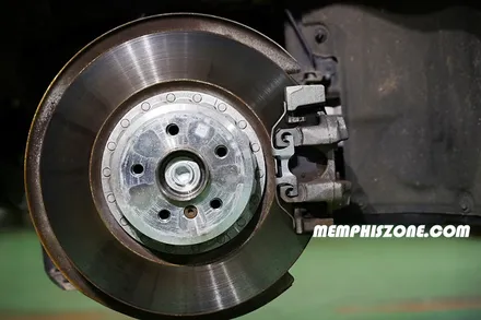 [BMW] i7 (G70) 브레이크 캘리퍼도색 - 메탈릭 블랙 - 일산 멤피스존 드레스업 튜닝 - 캘리퍼도색비용 파주 운정 / 경기 파주