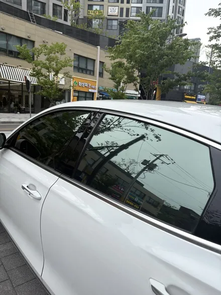 그랜저IG 재썬팅 시공, 레이노 스트라700 전면 30% 측후면 5%로 새롭게 완성 / 대구 서구 이현동