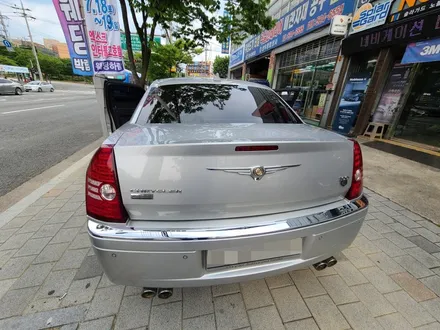 크라이슬러 네비수리 크라이슬러300C 네비멈춤 현상! 째즈카에서 해결하세요^^ / 대구 서구 이현동