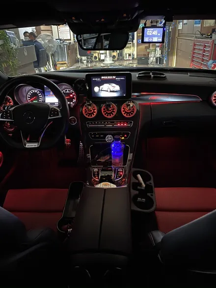 벤츠 엠비언트 벤츠W205 C63 AMG 카브리올레 엠비언트 업그레이드 / 대구 서구 이현동