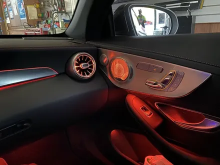 벤츠 엠비언트 벤츠W205 C63 AMG 카브리올레 엠비언트 업그레이드 / 대구 서구 이현동