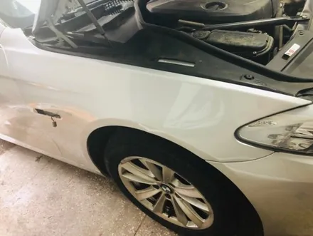 BMW 5시리즈(F10) 유광화이트 전체랩핑 / 구리시 갈매동