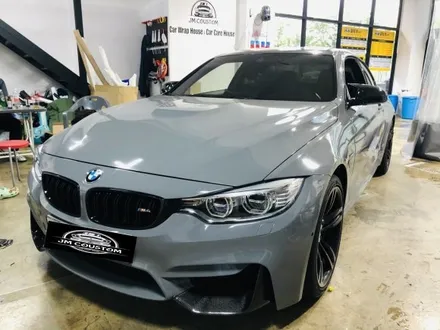 BMW M4 시멘트 그레이 전체랩핑 + 카본파츠 장착 / 구리시 갈매동