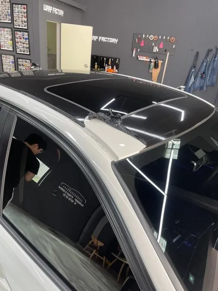 BMW3시리즈 루프스킨 재시공 슈퍼하이그로시필름시공! 도장느낌/ 셀프힐링/ 광빨필름 /유리창느낌 / 구리시 갈매동