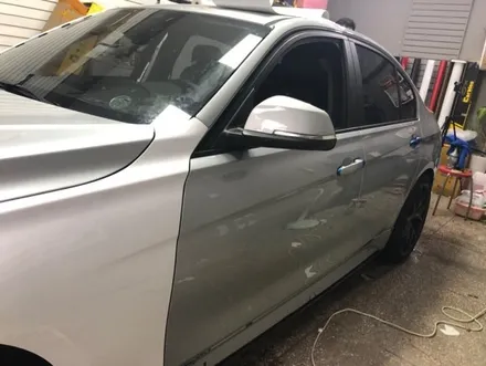 BMW 3시리즈 랩핑제거/전체랩핑/카빈스/흰색전체랩핑 / 구리시 갈매동
