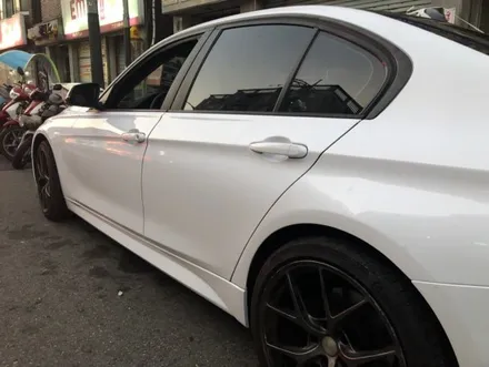 BMW 3시리즈 랩핑제거/전체랩핑/카빈스/흰색전체랩핑 / 구리시 갈매동