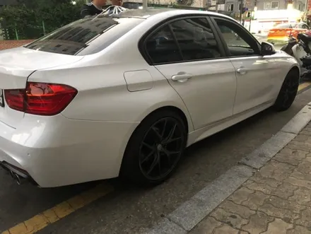 BMW 3시리즈 랩핑제거/전체랩핑/카빈스/흰색전체랩핑 / 구리시 갈매동