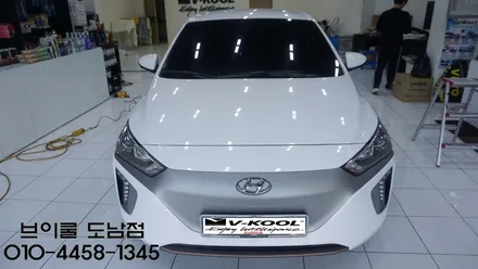 제주랩핑 전기차아이오닉 루프스킨과 범퍼 부분랩핑. / 제주 도남동