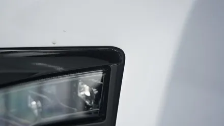 제주랩핑 전기차아이오닉 루프스킨과 범퍼 부분랩핑. / 제주 도남동