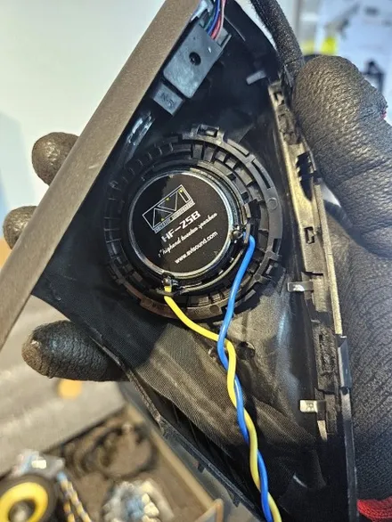 대구 BMW 전용 스피커 G30 5시리즈 AVI BM 100 음질의 완성 / 대구 구미