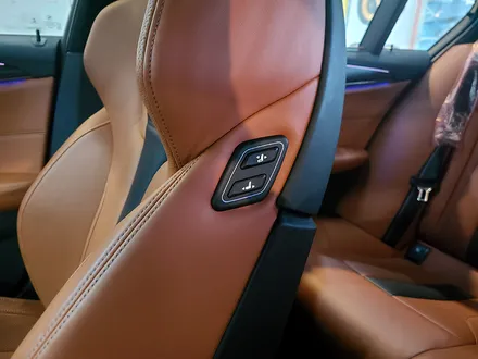 BMW F90 M5 자체 제작 LED 워크인 스위치로 실용성과 인테리어 둘 다 잡기! / 대구 구미