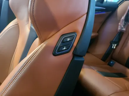 BMW F90 M5 자체 제작 LED 워크인 스위치로 실용성과 인테리어 둘 다 잡기! / 대구 구미