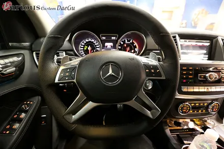 대구 벤츠 ML63 AMG 핸들 열선 시공으로 시린 손 완벽 보호! / 대구 구미