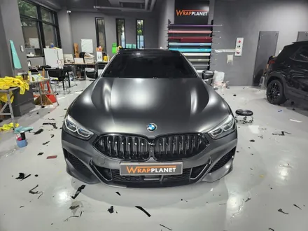 랩플래닛]BMW 8시리즈 840i에이버리 사틴블랙락그레이 전체랩핑 과정및 크롬딜리트 김포랩핑 시흥랩핑 은평구랩핑 인천랩핑 / 인천 서구