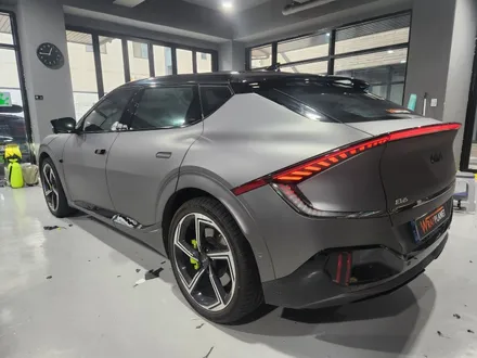 기아 EV6 GT 전체랩핑과정 에이버리 매트메탈릭차콜그레이 김포랩핑 인천랩핑 부천랩핑 일산랩핑 / 인천 서구