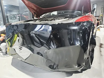 🚗 제네시스 GV70 – 사고 수리 후 사틴블랙 제거 & 비닐프로그 페인트블랙 전체 랩핑 / 김포시 마산동