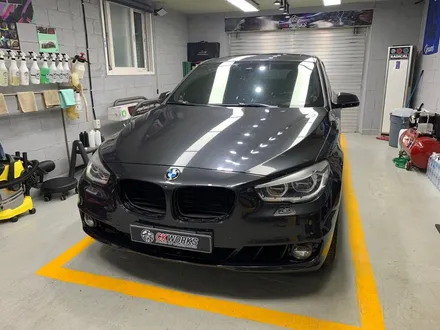 원주랩핑 BMW 5gt 에이버리슈프림 사틴다크바솔트 전체랩핑_원주카스킨_원주PPF시공전문점 / 원주시 반곡동