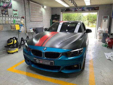 BMW 420i 쿠페 전체랩핑 제거_원주랩핑_원주자동차랩핑전문점 / 원주시 반곡동