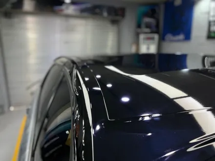벤츠 (W212) E300 루프스킨 제거 및 재시공으로 고급스러움 더해보기. / 원주시 반곡동