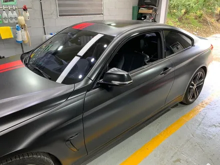 BMW 420i 쿠페 전체랩핑 제거_원주랩핑_원주자동차랩핑전문점 / 원주시 반곡동