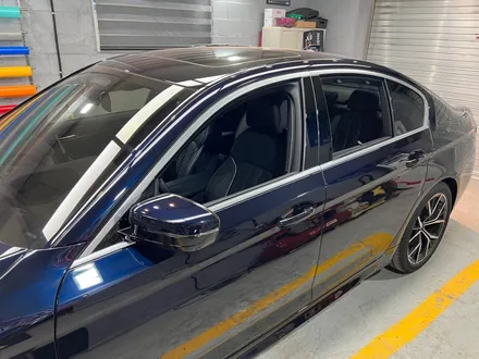 BMW 530i 비닐프로그 고광택 블랙필름으로 윈도우크롬죽이기 / 원주시 반곡동