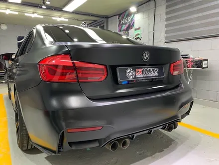 원주랩핑 BMW F30 320d (M룩개조) 에이버리슈프림 사틴블랙 전체랩핑 씨케이웍스 / 원주시 반곡동