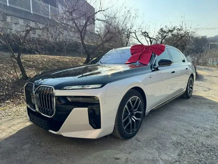 BMW 740i 고광택 듀오톤랩핑 코치라인 시공했어요! (원주) / 원주시 반곡동