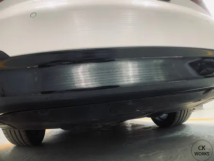 원주 BMW 750Li 리어디퓨저 제거 및 3M2080 유광블랙 재시공 / 원주시 반곡동