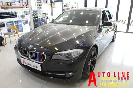 대전 BMW 520D F10 원격시동경보기/실내 엠비언트무드등/ 광각미러 업그레이드