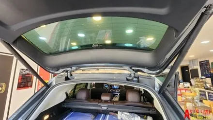 벤츠 GLE 350e 하이브리드  순정블랙박스 탈거후 아이나비QXD1플러스 및 에코파워팩 보조배터리 설치