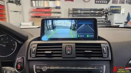 bmw 118D 터치안드로이드오토 카플레이+후방카메라 인스톨