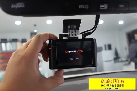대전썬팅＆블랙박스설치, 그랜져IG SK스킨케어 수퍼필름 전면썬팅+SKC 마스터즈 측후면썬팅+아이나비 V700 블랙박스 설치완료!!