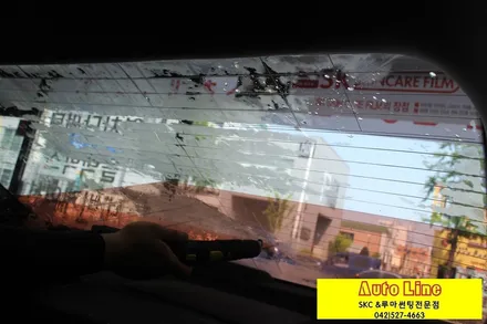 SKC스페셜!! 그랜저TG 윈도틴팅 불량기포필름제거후 재시공하러 오토라인 방문!!