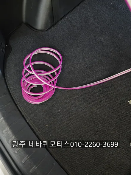싼타페dm/ 후방카메라교체/ 블랙박스장착/ 트렁크식빵등/ 본넷 웰컴등 / 광주 북구, 서구, 남구, 동구