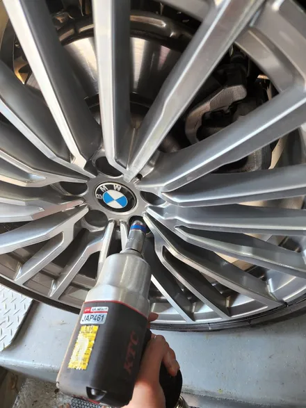 BMW 740 Li 다이아 컷팅 복원/광주휠수리,휠복원 전문점 / 광주 북구, 서구, 남구, 동구