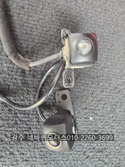 싼타페dm/ 후방카메라교체/ 블랙박스장착/ 트렁크식빵등/ 본넷 웰컴등 / 광주 북구, 서구, 남구, 동구